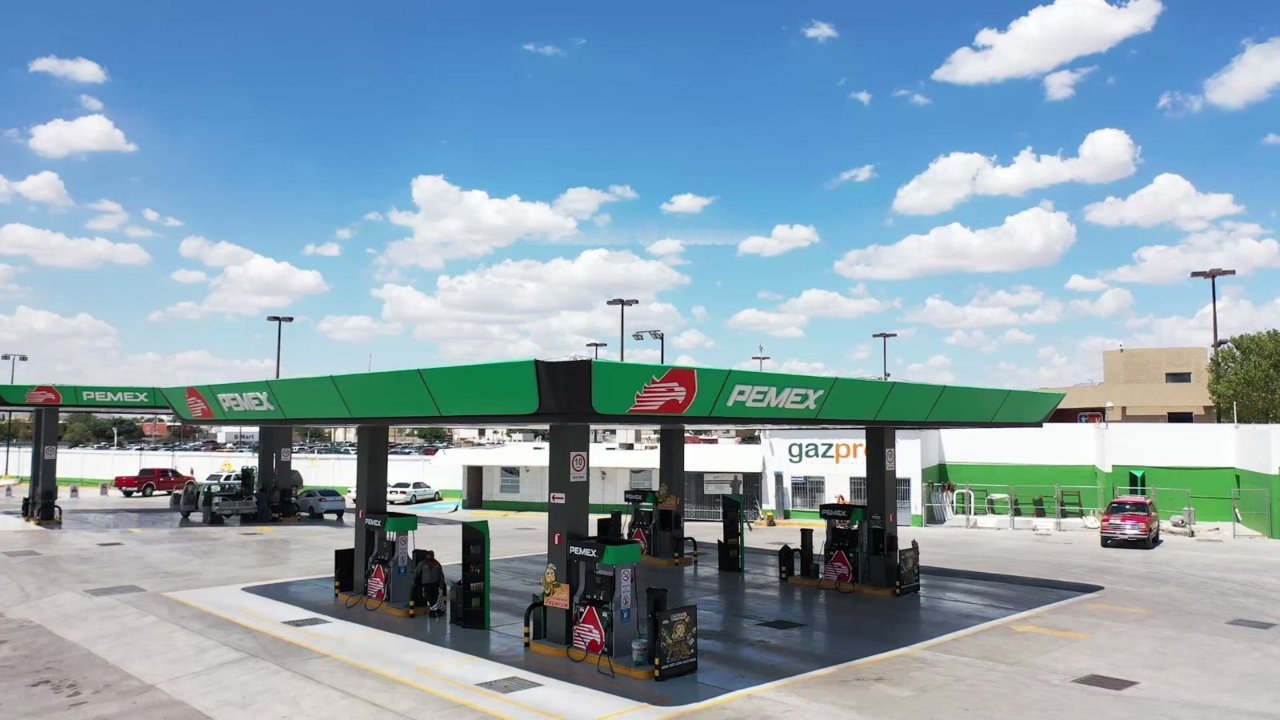 Pemex eleva el número de gasolineras durante 22 meses Pemex eleva el número de gasolineras durante 22 meses