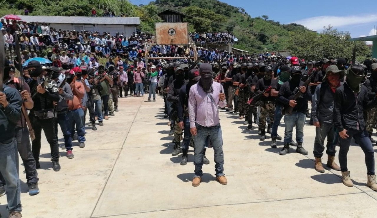 AMLO acepta existencia de grupos de autodefensas en Chiapas… “pero no muchos”
