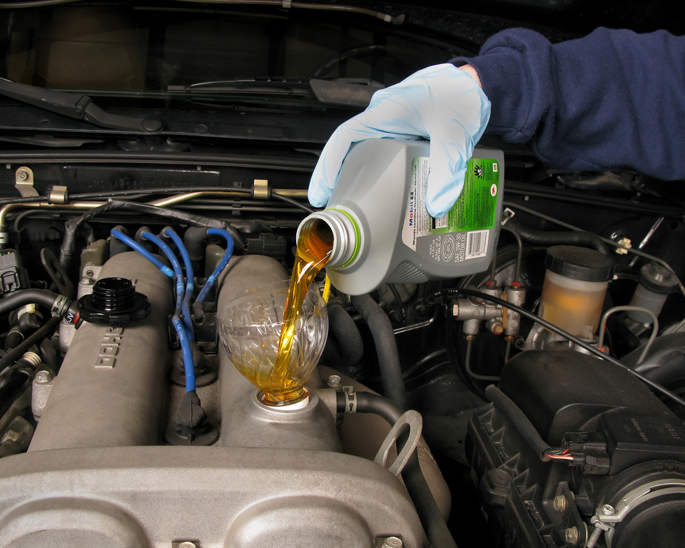 Recuperación de Industria Automotriz impulsa mercado nacional de lubricantes