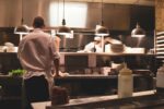 ¿Quieres llevar tu negocio gastronómico a otro nivel? ¡No te puedes perder los consejos en vivo de estas 4 expertas!
