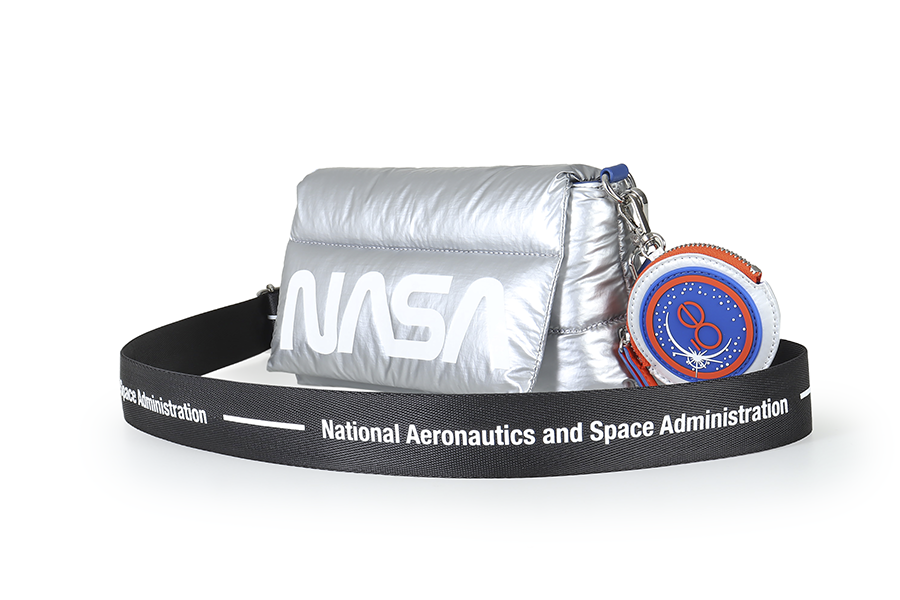 Be Out of This World: Cloe llega al espacio con una colección inspirada en la NASA Be Out of This World: Cloe llega al espacio con una colección inspirada en la NASA