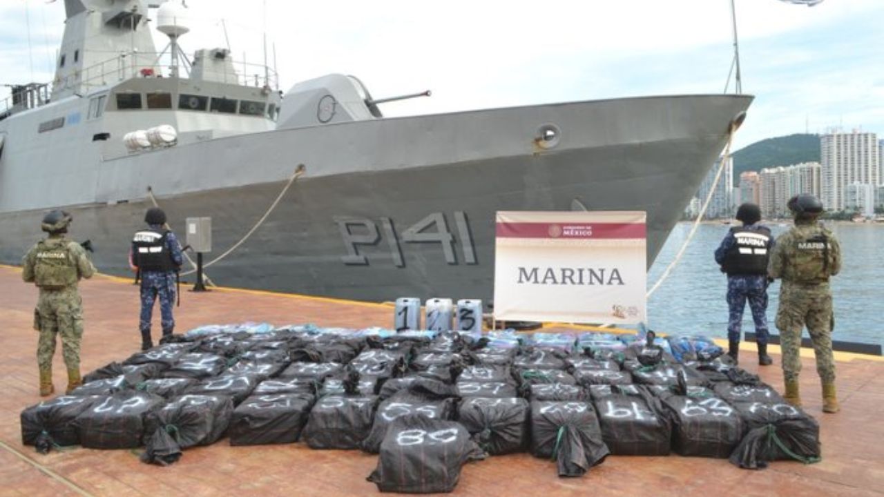 Semar asegura más de dos toneladas de cocaína en Guerrero y Q. Roo