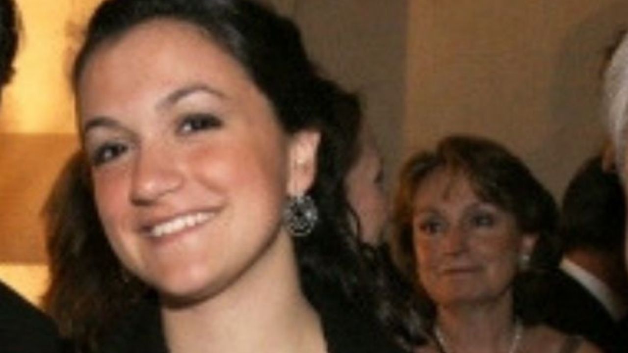 Niegan amparo a Gilda Lozoya Austin contra orden de aprehensión Niegan amparo a Gilda Lozoya Austin contra orden de aprehensión