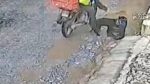 Hombre en motocicleta se roba a perrita en Jalisco