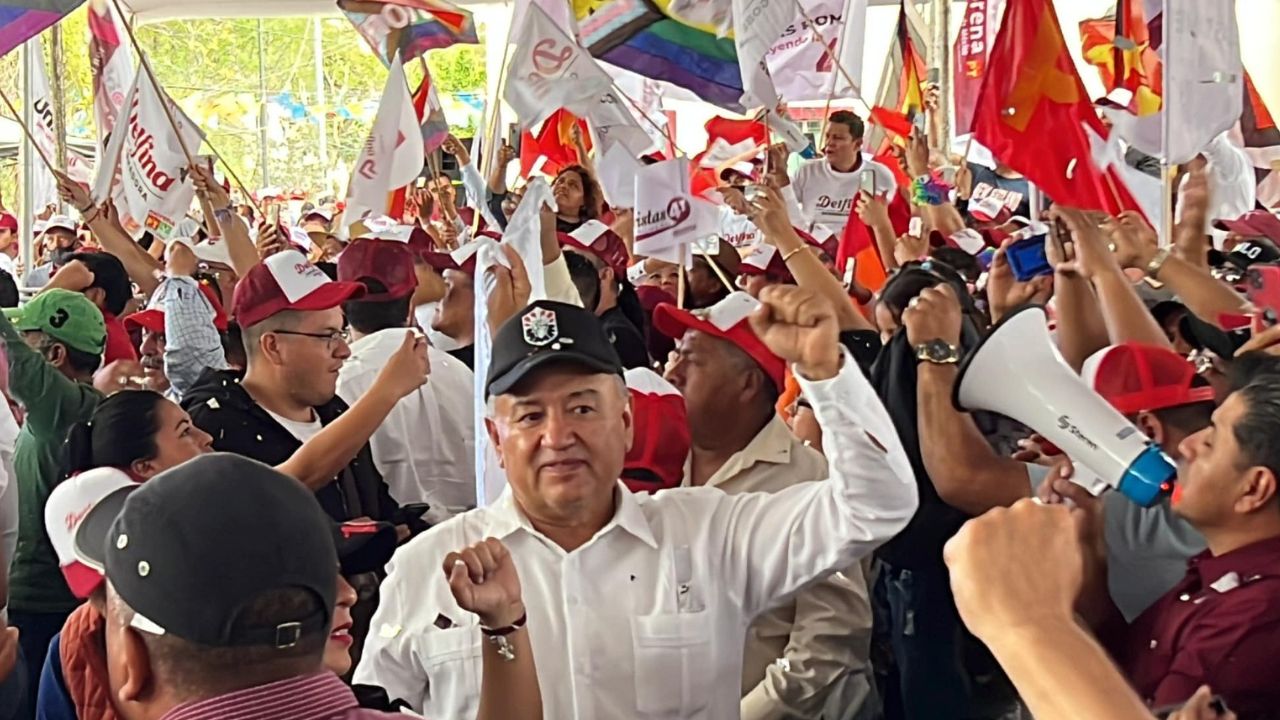 SME ratifica denuncia penal contra Felipe Calderón por extinción de LyFC SME ratifica denuncia penal contra Felipe Calderón por extinción de LyFC