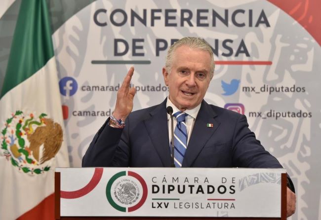 Santiago Creel solicita a la SCJN dar atención prioritaria a la acción de inconstitucionalidad contra reformas al CONACYT