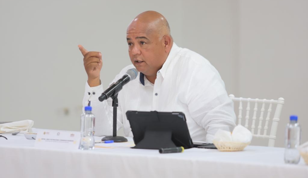 AMLO reitera que secretario de Gobierno de Veracruz, Eric Cisnero, debe renunciar AMLO reitera que secretario de Gobierno de Veracruz, Eric Cisnero, debe renunciar