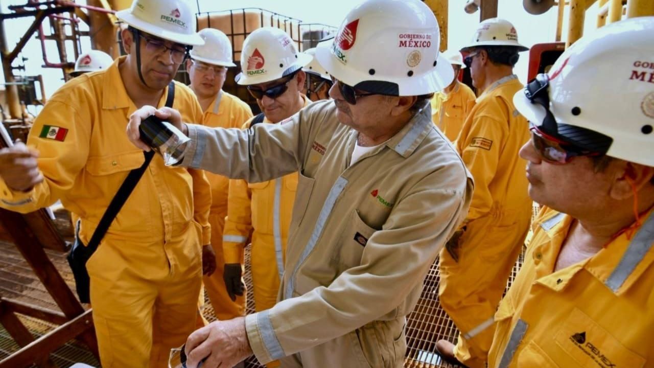 PEMEX se propone reducir uso del agua en sus refinerías y duplicar nivel de rehúso