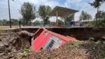 Se forma mega socavón en deportivo de la GAM; colapsa gimnasio