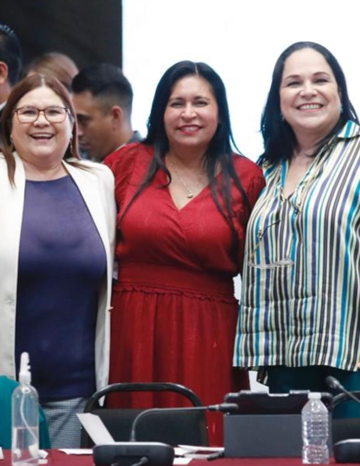 Ana Lilia Rivera manifiesta su compromiso de facilitar un diálogo efectivo con organismos autónomos de la Unión Ana Lilia Rivera manifiesta su compromiso de facilitar un diálogo efectivo con organismos autónomos de la Unión