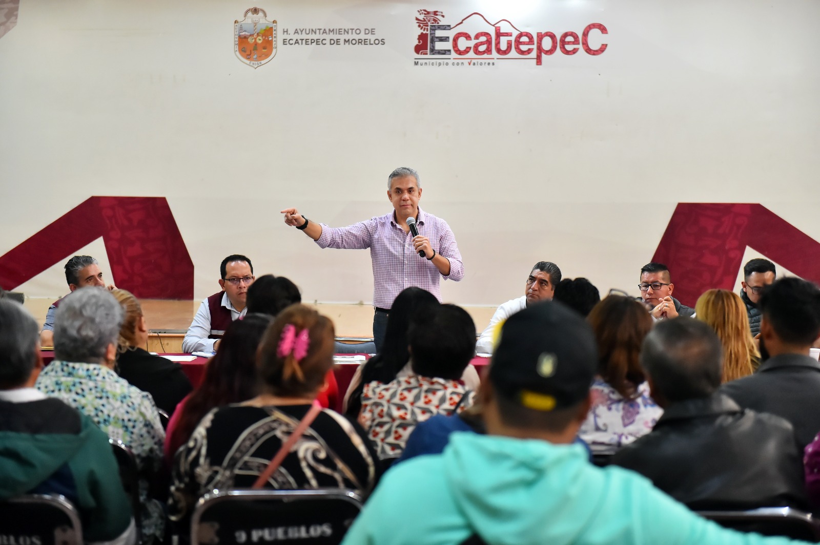 Fernando Vilchis propone consulta ciudadana para resolver conflicto territorial entre Ecatepec y Acolman Fernando Vilchis propone consulta ciudadana para resolver conflicto territorial entre Ecatepec y Acolman
