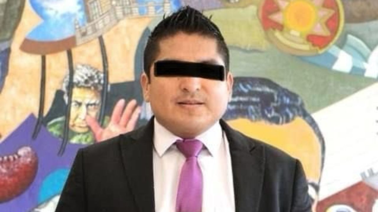 Detienen al diputado del PT, Édgar Hernández, con droga y armas en Hidalgo Detienen al diputado del PT, Édgar Hernández, con droga y armas en Hidalgo