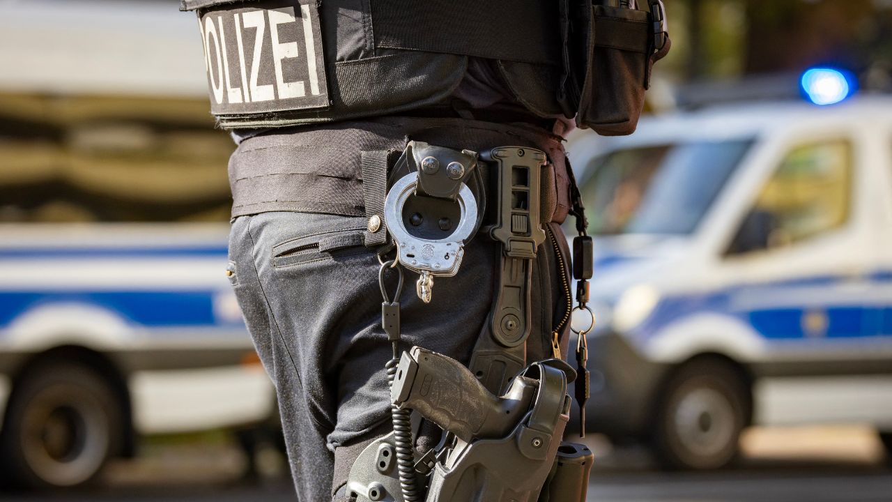 Detienen en Alemania a adolescente de 14 años sospechoso de matar a niño de 6 Detienen en Alemania a adolescente de 14 años sospechoso de matar a niño de 6
