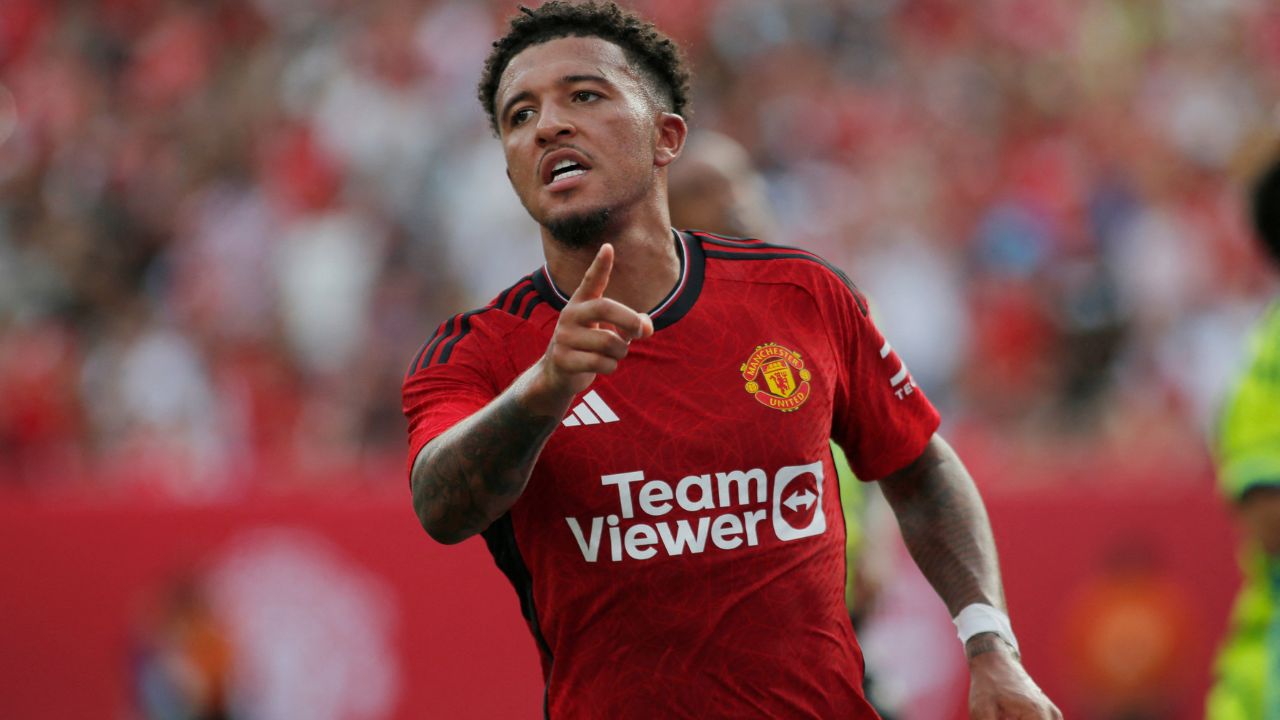 Manchester United aparta a Jadon Sancho por motivos disciplinarios Manchester United aparta a Jadon Sancho por motivos disciplinarios