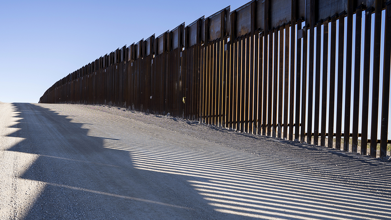 Irá AMLO frontera con EUA en noviembre ante nueva ola migratoria Irá AMLO frontera con EUA en noviembre ante nueva ola migratoria