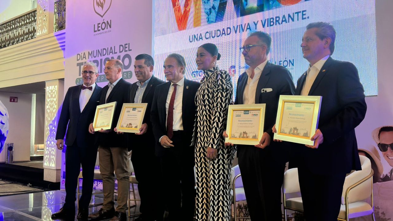 Universidades de León firman convenios para impulsar el Turismo Universidades de León firman convenios para impulsar el Turismo