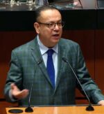 Germán Martínez plagió capítulo y conclusiones de su tesis de licenciatura
