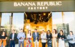 Llega el primer Banana Republic Factory a México y aterriza en Premium Outlets Querétaro