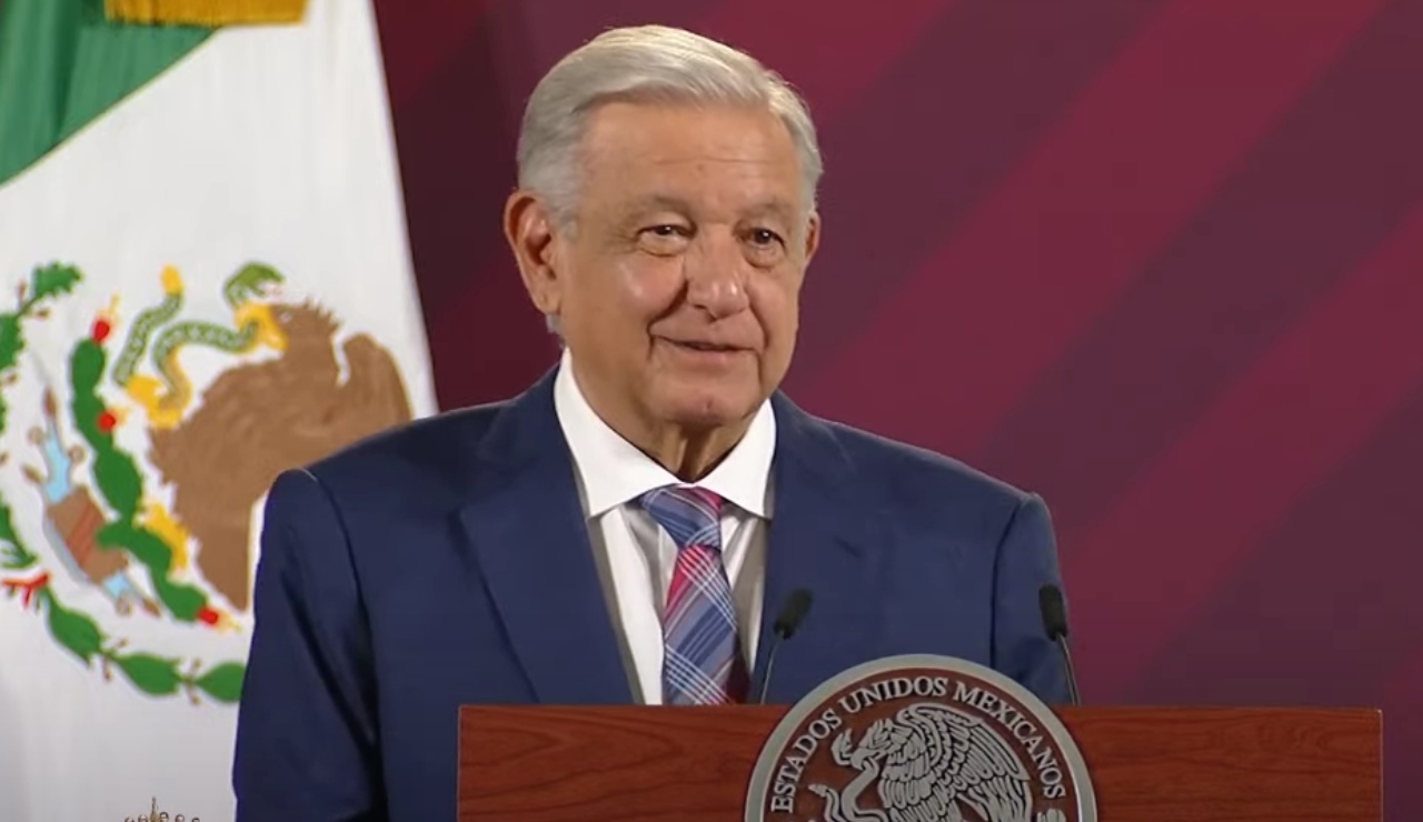 AMLO está “contentísimo” por fallo de SCJN para distribución de libros de texto en Chihuahua AMLO está “contentísimo” por fallo de SCJN para distribución de libros de texto en Chihuahua