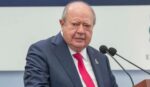 AMLO sobre muerte de Romero Deschamps: No hay que meterse con finados