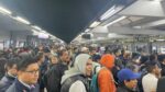 Trenes detenidos y demoras en el Metro; Línea 3 presenta retrasos