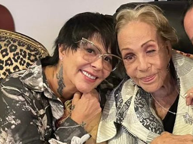 Silvia Pinal tiene influenza y va mejorando, revela Alejandra Guzmán Silvia Pinal tiene influenza y va mejorando, revela Alejandra Guzmán