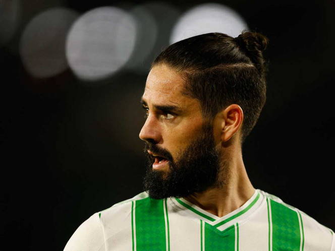 Isco renueva con el Real Betis hasta 2027 Isco renueva con el Real Betis hasta 2027