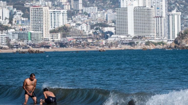 Cofepris analiza playas y halla en seis altos niveles de materia fecal Cofepris analiza playas y halla en seis altos niveles de materia fecal