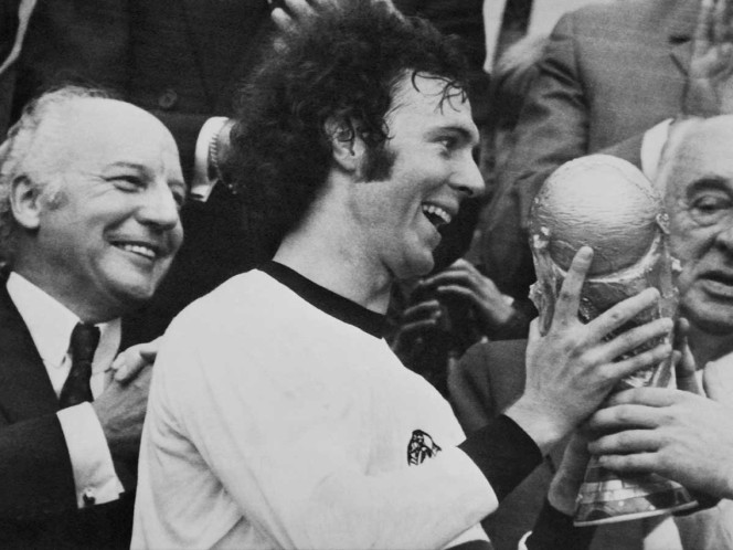 Muere Franz Beckenbauer, leyenda del futbol alemán Muere Franz Beckenbauer, leyenda del futbol alemán