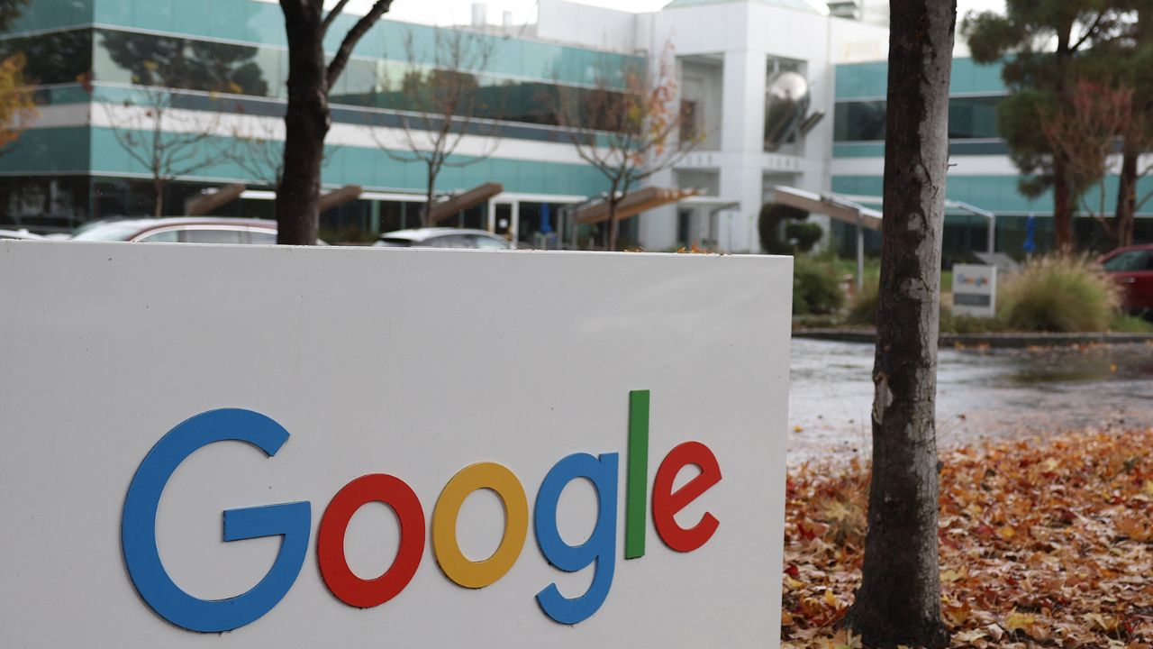 Director ejecutivo de Google anuncia más despidos Director ejecutivo de Google anuncia más despidos