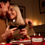 Disfruta con tu crush de una velada romántica con el «Corazón de Merlot», una vela que te embriagara de amor