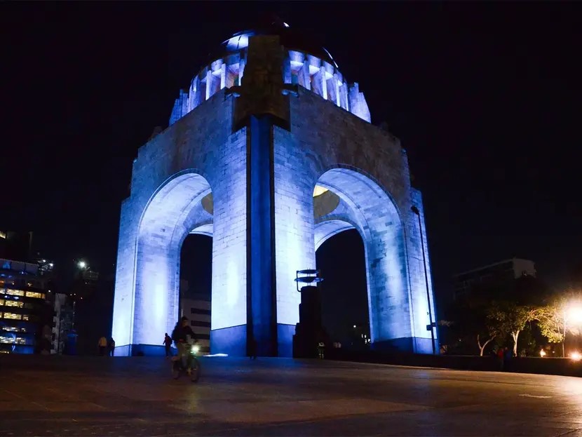 La CDMX se ilumina de azul La CDMX se ilumina de azul