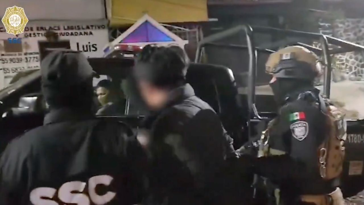 Aseguran más de 31 mdp y detienen a dos hombres en cateos en la MH y Tlalpan Aseguran más de 31 mdp y detienen a dos hombres en cateos en la MH y Tlalpan