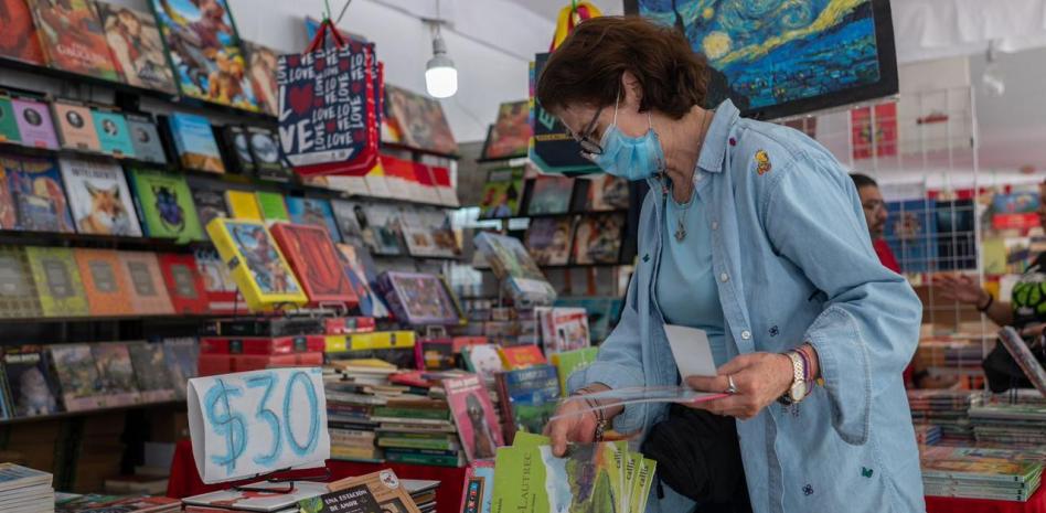 Inauguran 17º Gran Remate de Libros y Películas en la CDMX Inauguran 17º Gran Remate de Libros y Películas en la CDMX
