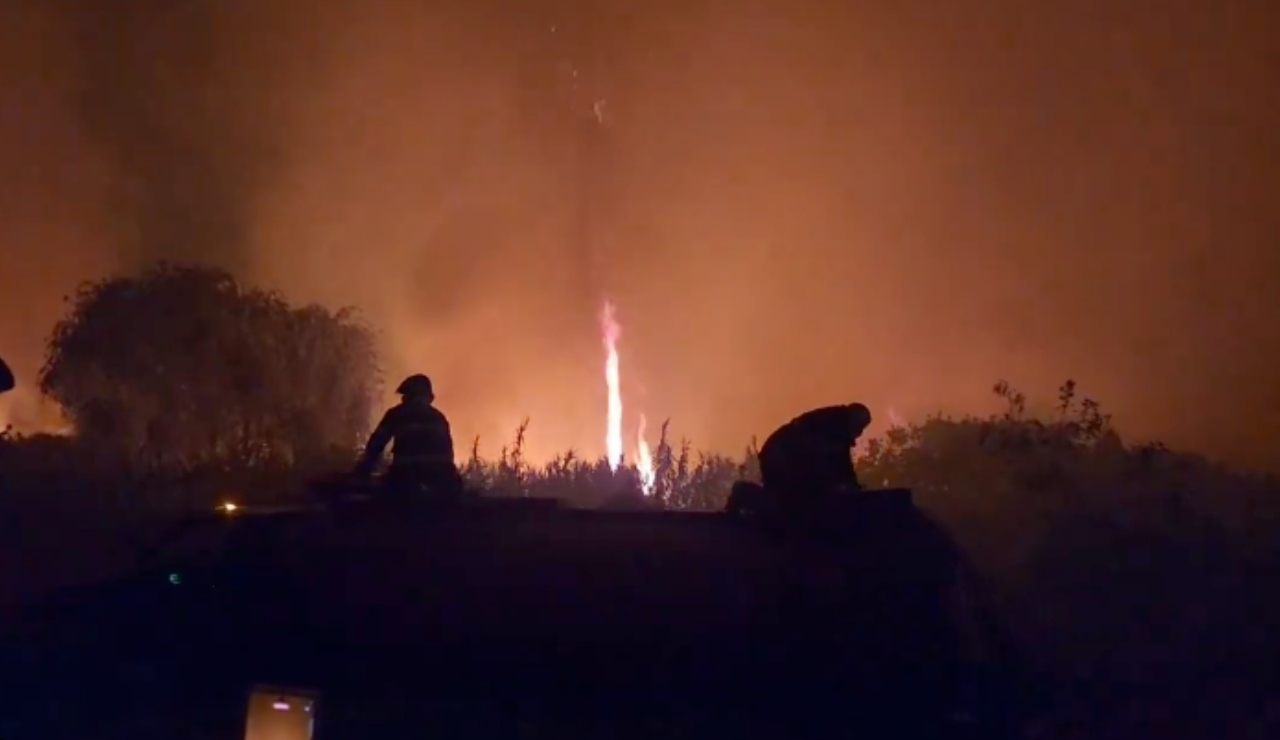 CCH Azcapotzalco suspende clases ante incendio en Vaso Regulador El Cristo CCH Azcapotzalco suspende clases ante incendio en Vaso Regulador El Cristo