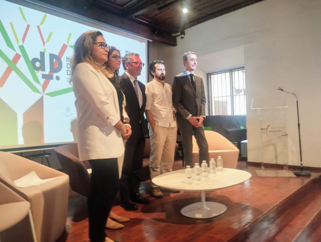 Visitará el Salón del Mueble de Milano una delegación mexicana empresarial Visitará el Salón del Mueble de Milano una delegación mexicana empresarial