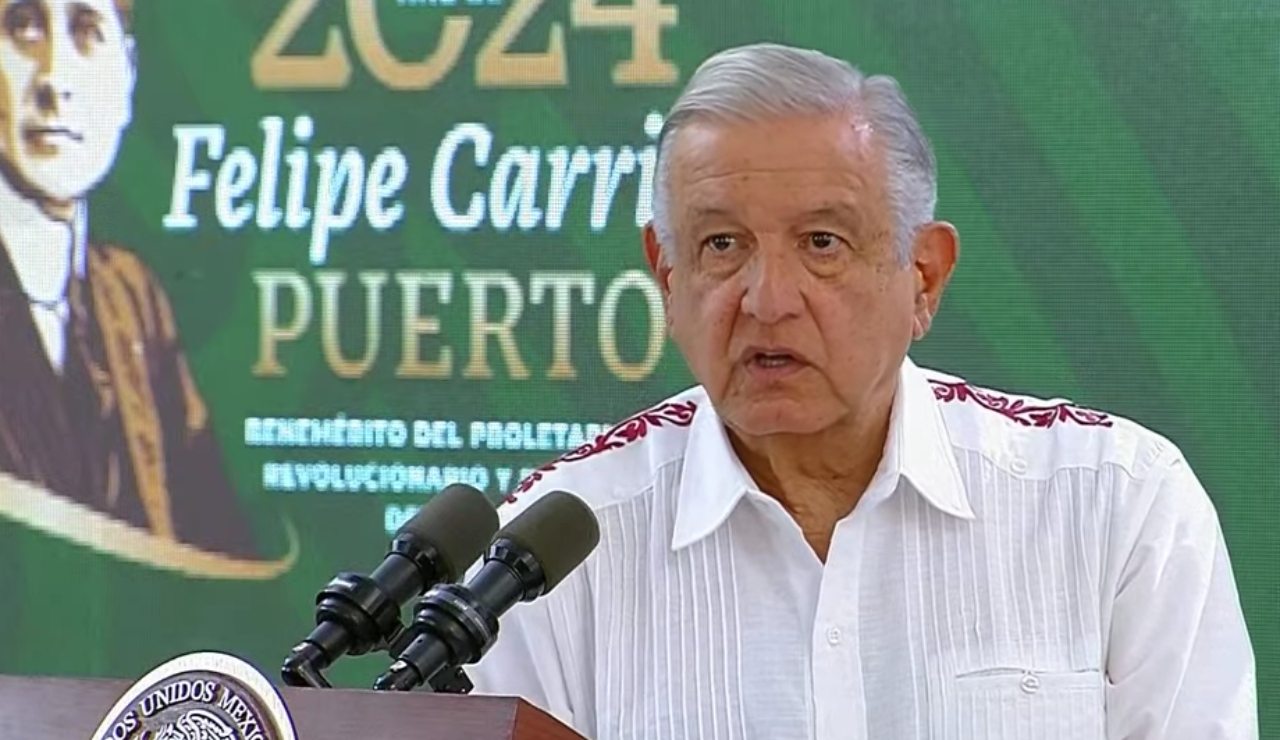 AMLO pide a FGR no investigar ‘portazo’ a Palacio Nacional; pedirá ‘coperacha’ para repararla AMLO pide a FGR no investigar ‘portazo’ a Palacio Nacional; pedirá ‘coperacha’ para repararla