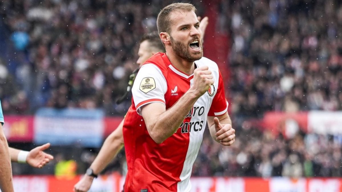 Feyenoord con Giménez en la cancha, remonta y se lleva la victoria ante el Utrecht Feyenoord con Giménez en la cancha, remonta y se lleva la victoria ante el Utrecht