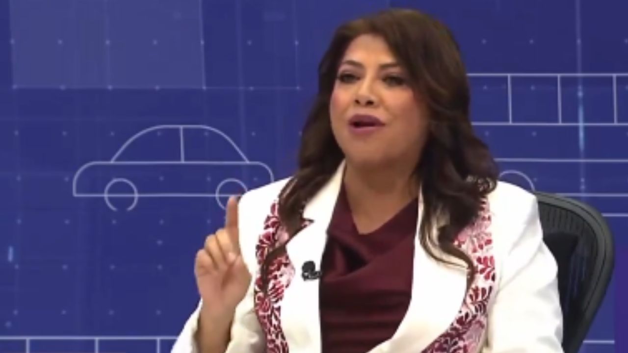 Clara Brugada asegura que los pendones de su campaña son reciclables Clara Brugada asegura que los pendones de su campaña son reciclables