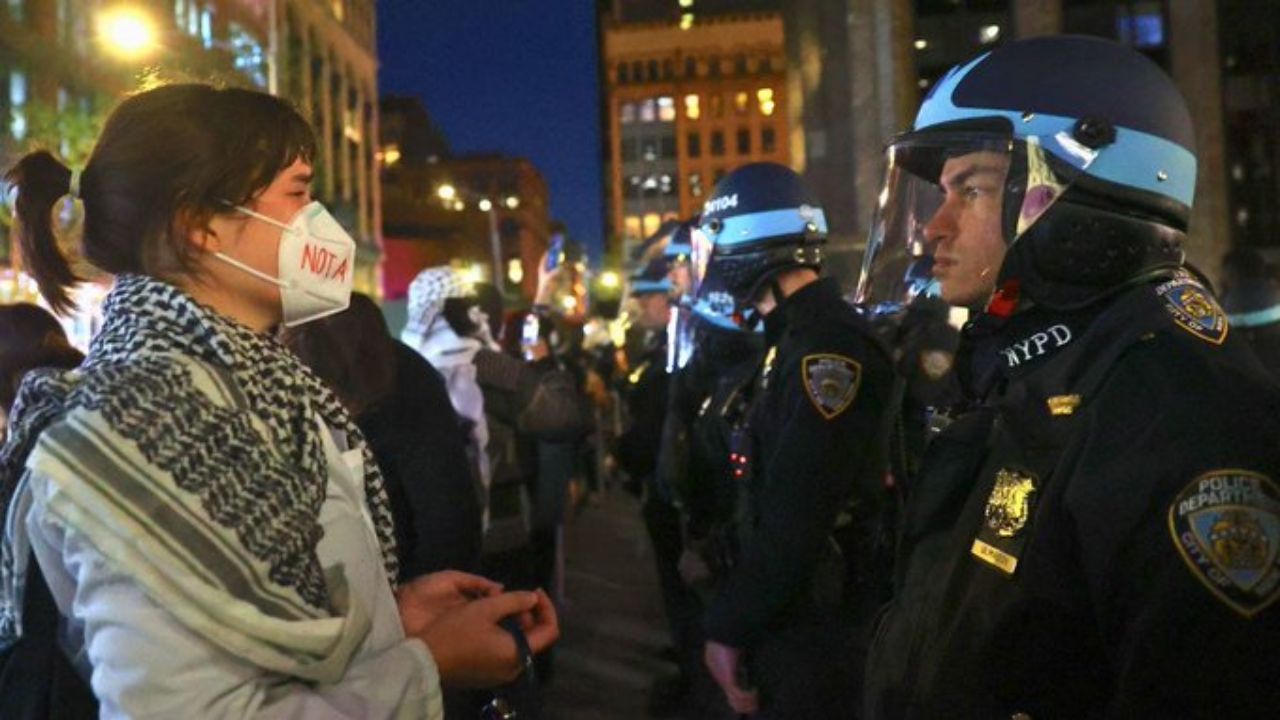 Detienen a más de 130 personas en manifestación propalestina en Nueva York Detienen a más de 130 personas en manifestación propalestina en Nueva York