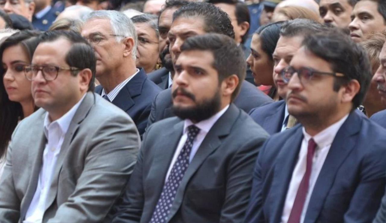 “No dejen de aclarar todas las calumnias que han padecido”, pide AMLO a su hijos