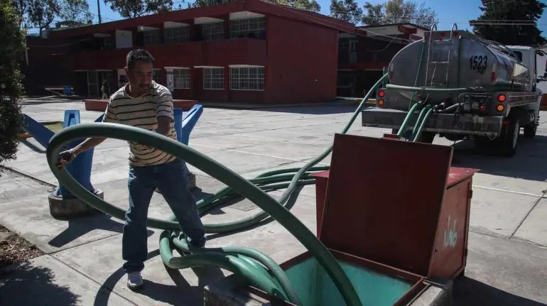 Contaminación del agua en BJ no viene del Cutzamala o pozos a cargo del Sacmex: Batres Contaminación del agua en BJ no viene del Cutzamala o pozos a cargo del Sacmex: Batres