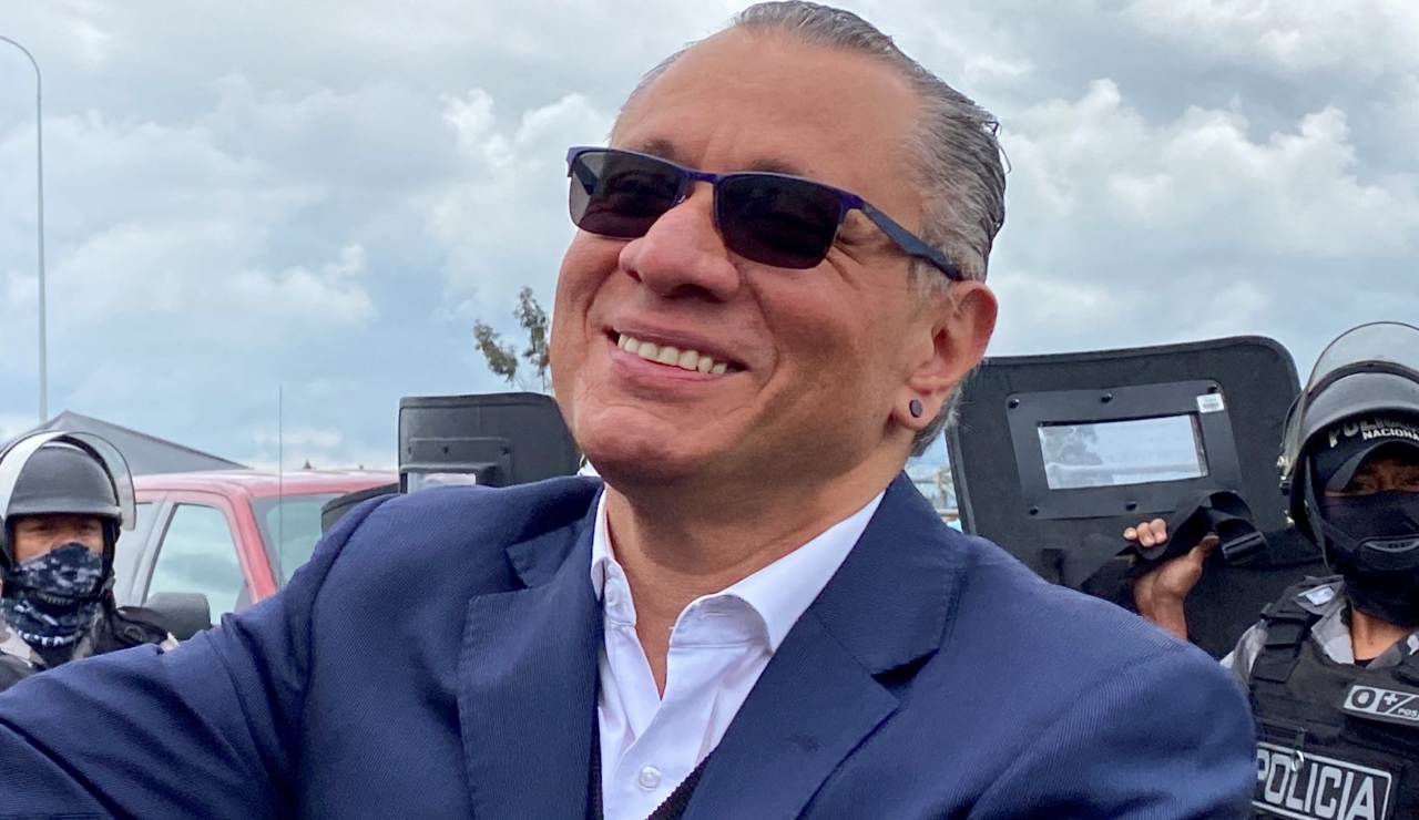 México busca acelerar la entrega de Jorge Glas y pide ayuda a Suiza México busca acelerar la entrega de Jorge Glas y pide ayuda a Suiza