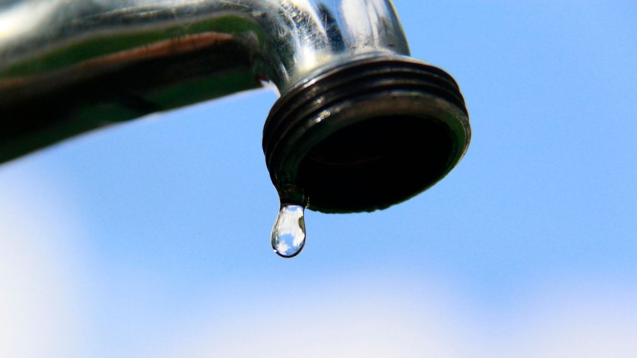 Identificado y cerrado el punto que originó agua contaminada en Benito Juárez: Batres Identificado y cerrado el punto que originó agua contaminada en Benito Juárez: Batres
