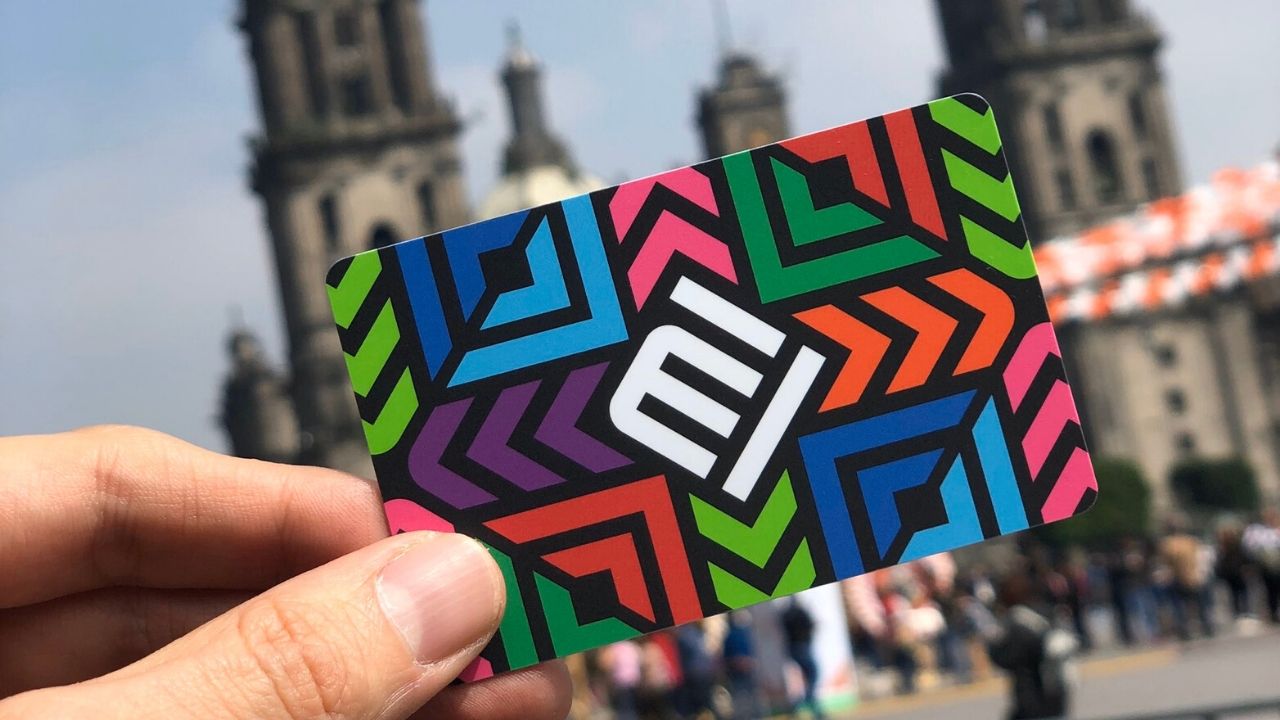 Líneas 2 y 3 sólo aceptaran tarjeta MI para accesar Líneas 2 y 3 sólo aceptaran tarjeta MI para accesar