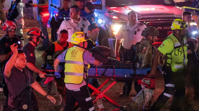 Máynez deja NL; todavía hay 12 hospitalizados por desplome de escenario, 2 están graves Máynez deja NL; todavía hay 12 hospitalizados por desplome de escenario, 2 están graves