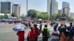 Maestros bloquean Paseo de la Reforma e Insurgentes