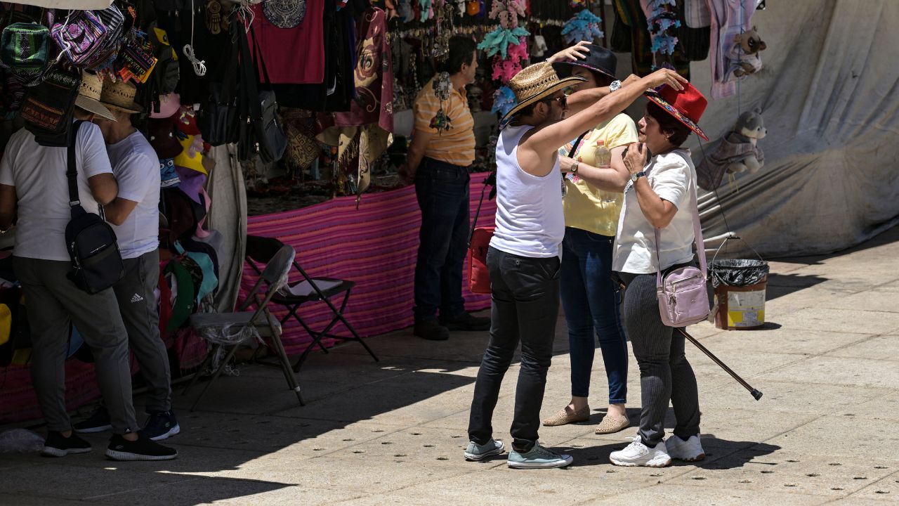 Activan Alerta Naranja por altas temperaturas en ocho alcaldías de la CDMX Activan Alerta Naranja por altas temperaturas en ocho alcaldías de la CDMX