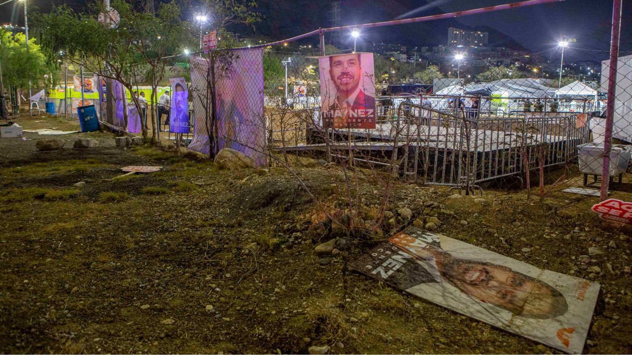 Dan de alta a lesionados por colapso de templete en evento de MC en San Pedro Dan de alta a lesionados por colapso de templete en evento de MC en San Pedro