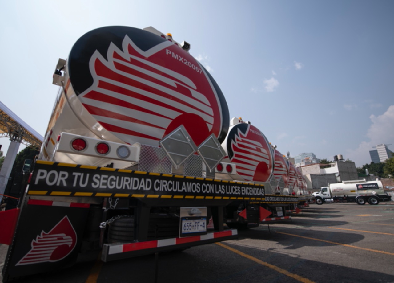 Gasolineras de PEMEX crecen 6.5 por ciento